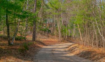 31 Dorothy Dr, Standish, ME 04084