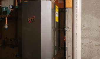 1314 N 3rd St, Aberdeen, SD 57401