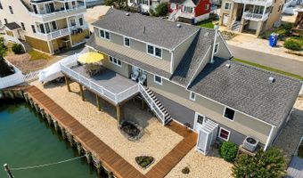 409 3rd St, Beach Haven, NJ 08008