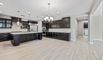 903 W GLACIER Dr, Chandler, AZ 85248