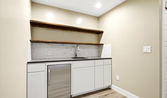 822 W STAR SPANGLED Dr, Bluffdale, UT 84065