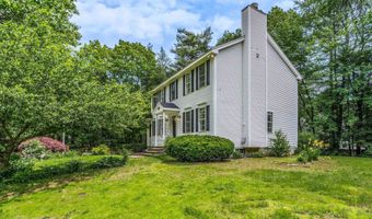 113 County Rd, Bedford, NH 03110