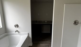 122 Garden Walk 13, West Point, GA 31833