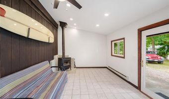 40 Alder Rd, Charlestown, RI 02813
