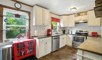3569 Sandal Ln, Cincinnati, OH 45248