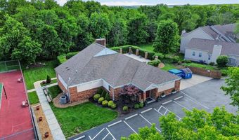 1356 Holgate Dr G3, Ballwin, MO 63021