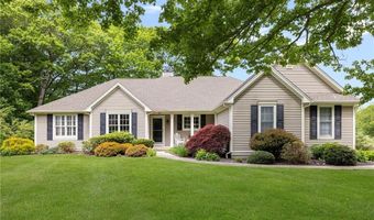 80 Douglas Dr, North Kingstown, RI 02874