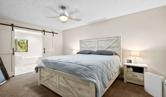 133 Ambleside Way, Amherst, OH 44001