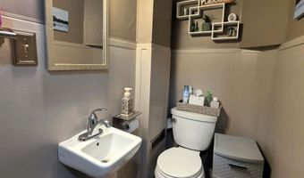 602 Lockwood St, Alpena, MI 49707
