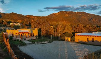 31 And 33 Juan De Dios Rd, Arroyo Seco, NM 87514