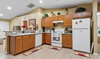 6097 E Quitman St, Bay St. Louis, MS 39520