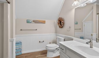 13 HARBORVIEW Rd, Lewes, DE 19958