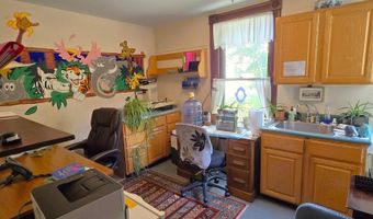 1027 Western Ave, Brattleboro, VT 05301