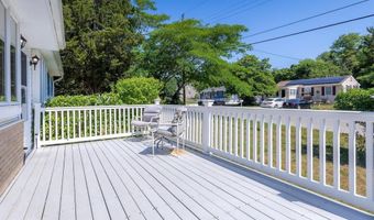 704 E CHANESE Ln, Absecon, NJ 08205