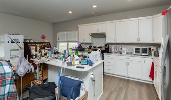 2820 NW 32nd Ln, Ankeny, IA 50023