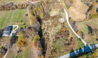 329 E Cutshall Rd, Austin, IN 47102