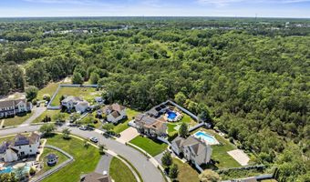 28 Hannah Lee Rd, Barnegat, NJ 08005