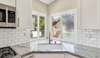 2431 Bobcat Gln, Escondido, CA 92029