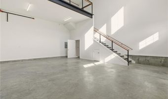 55 John Clarke Rd 3, Middletown, RI 02842