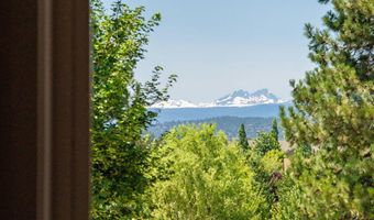 2044 NE Altura Dr, Bend, OR 97701