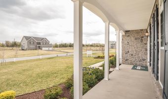15718 HENRIETTA Dr, Accokeek, MD 20607