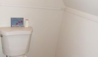 121 Summer St, Auburn, ME 04210