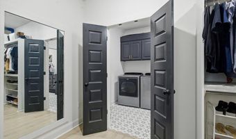 218 Lost Oak Ln, Brandon, MS 39047