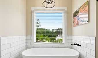180 Laurel Ridge Ln, Ball Ground, GA 30107