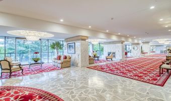 1101 S ARLINGTON RIDGE Rd 216, Arlington, VA 22202