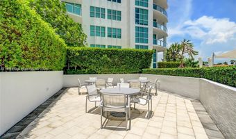 3131 NE 188th St 1-808, Aventura, FL 33180