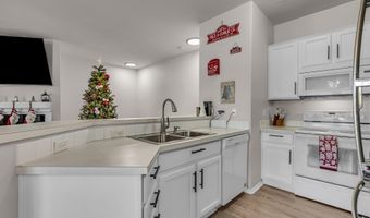 7216 SW MANOR Way F, Beaverton, OR 97078