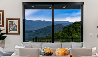 840 Fontana Trace Dr, Almond, NC 28702