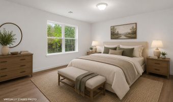 393 Southern Blvd, Bayville, NJ 08721