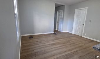 126 Tremont St B, Ansonia, CT 06401