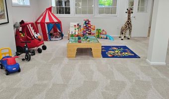6623 RADNOR, Bethesda, MD 20817