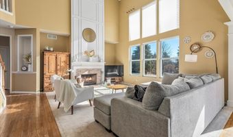 1328 Blue Heron Cir, Antioch, IL 60002