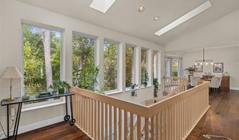 915 Timber Glen Ln, Ballwin, MO 63021