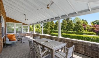 47 Longfellow Rd, Jamestown, RI 02835