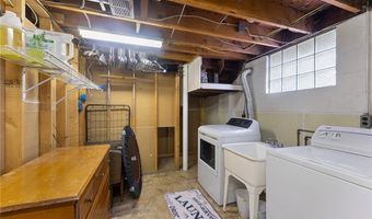 122 S Edgehill Ave, Austintown, OH 44515