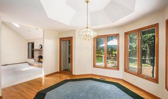 6365 Hayfield Ln, Almont, MI 48003