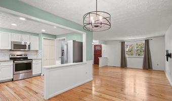 12715 LODE St, Bowie, MD 20720
