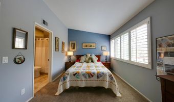 6854 Maple Leaf Dr, Carlsbad, CA 92011