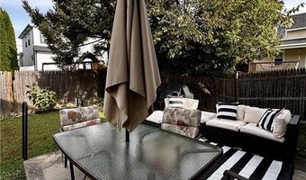 19 Marques St, Cumberland, RI 02864