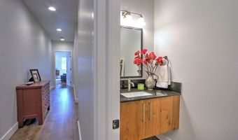 951 Hidden Valley Dr, Glenwood Springs, CO 81601