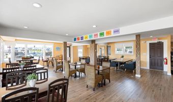 484 N DUPONT Hwy, Dover, DE 19901