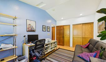 402 Tanglewood Rd, Arcata, CA 95521
