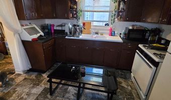 1627 CENTRE Ave, Reading, PA 19601