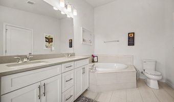 2872 Hardwick Rd, Ann Arbor, MI 48105