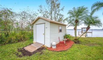 932 VAN Dr, Auburndale, FL 33823