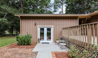 110 Pioneer Dr, Athens, GA 30605